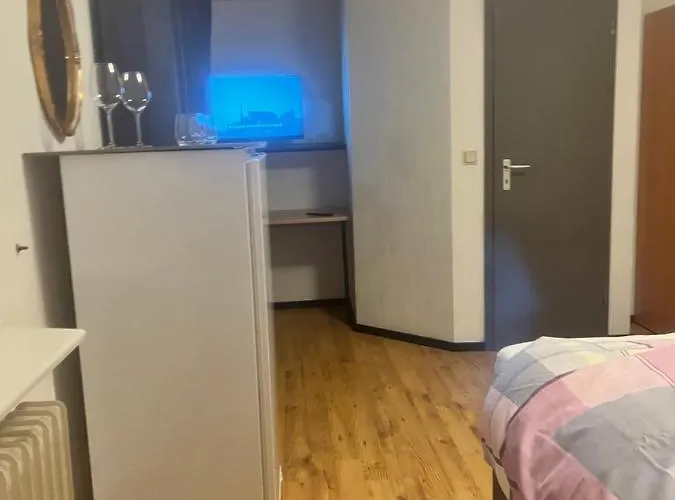 Hotel Akropolis 3*