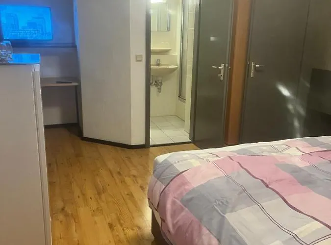 Akropolis Hotel 3*